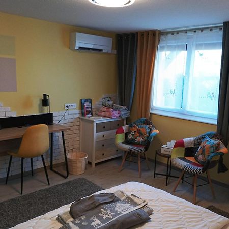 Chambres D'Hotes De L'Avison Bruyeres ภายนอก รูปภาพ